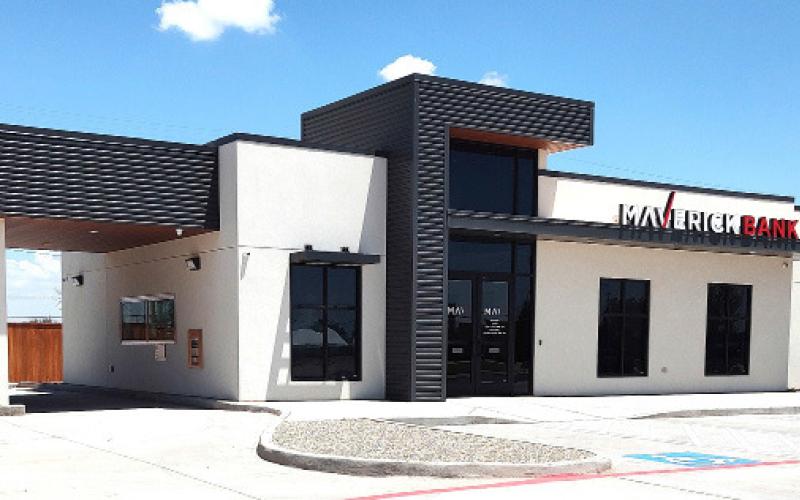 The new home of Maverick Bank is nearing completion on Ave. H after months of construction. (staff photo)