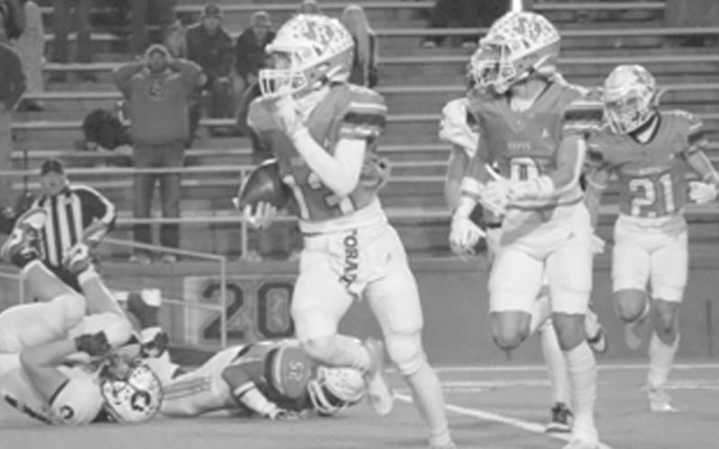FUMBLE RECOVERY - Ropes Eagle Zayden Pittman grabbed the fumble on the play to run it back during the team’s last game of the season in Canyon. (Staff photo by Aalijah Soliz)