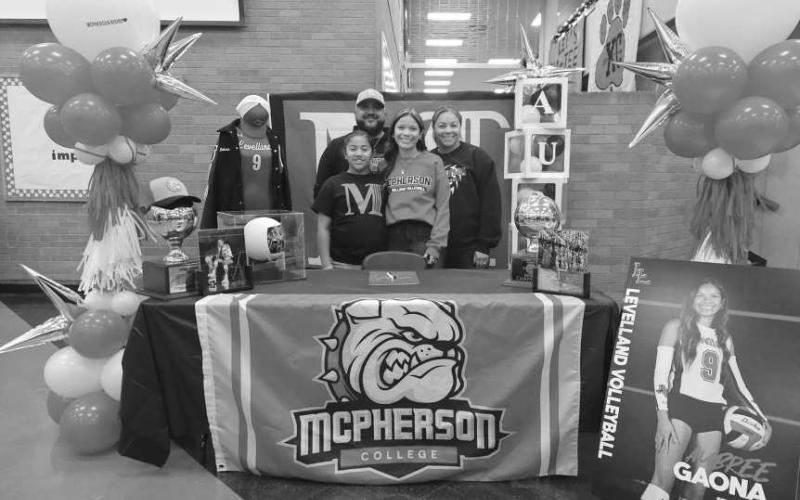 MCPHERSON COLLEGE - LHS Senior Aubree Gaona signed today to continue her Volleyball Career at McPherson College in Kansas. Aubree has played for Coach Gibson for three years and has been an asset to the Loboettes. Congratulations, Aubree, on your next step in your future. Pictured above are Aubree and her family.(Photo courtesy of Levelland ISD)