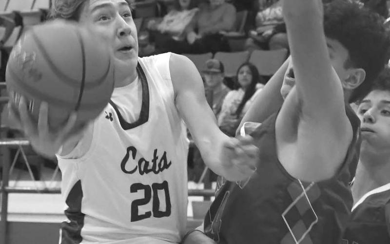 Micah Zapata had 11 points for the Smyer Bobcats in a 51-41 loss to the visiting Sundown Roughnecks in UIL high school boys’ basketball action last Friday. The Bobcats will be in the Caprock Classic Basketball Tournament December 28-30. (Photo by Jay Kelley)