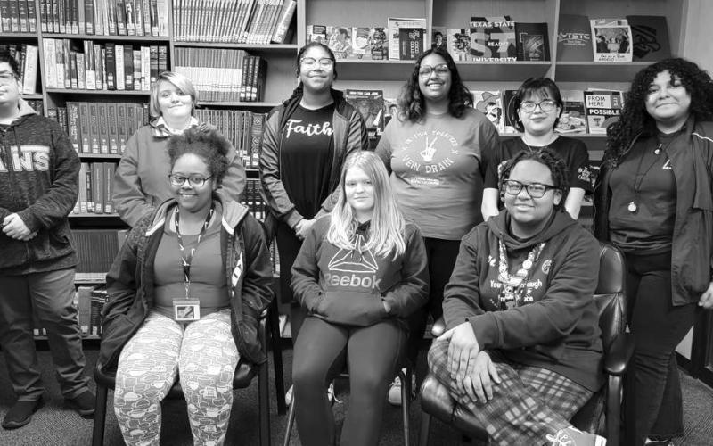 LHS DECEMBER READERS– Levelland High School students were recently rewarded with new prizes for reading five books or more by Librarian Tracy Barker. Pictured from the left are: Nathaniel Almanza, Lydia Bristow, Cy’Jai Mitchell, Lily Dent, Elyse Guzman, Brianna Flores, Alex Almager, Taylor Howard and Michelle Blair. Not pictured are Addisen Mosteller and Janessa Hiracheta. (Submitted Photo)