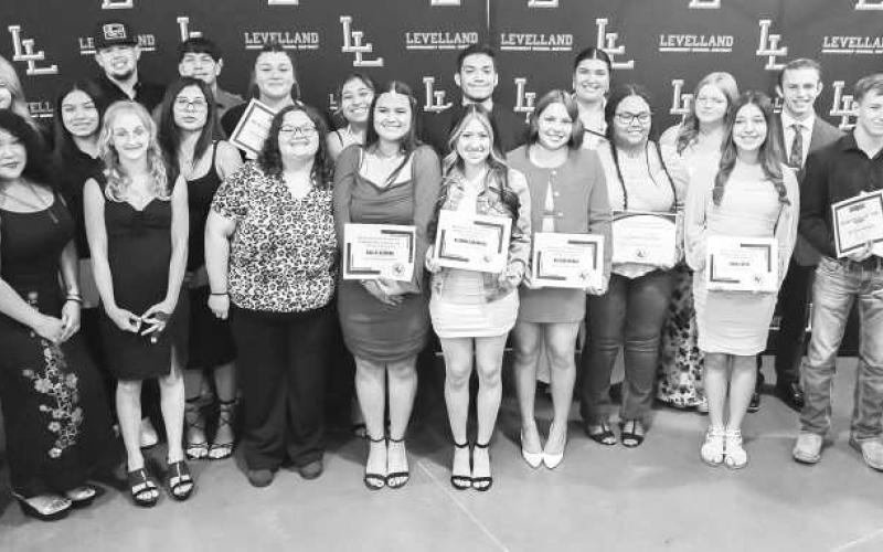 LHS POWERLIFTING - Levelland High School held their annual athletic banquet ceremony Monday at the Mallet Event Center and Arena. The following athletes received awards, Lifter of the Year Emmina Collins and Zaden Carrillo, Most Improved Naylea Saucedo and Alex Salinas and Newcomer Savannah Quintero and Nathaniel Alvarado. (Photo courtesy of Cristal Isaacks)
