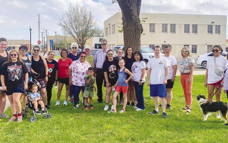 WALK ACROSS TEXAS - The Hockley County Extension Office is hosting a Walk Across Texas Event that is an eight-week program designed to help Texans be more active using a team based approach. Community members were encouraged to sign up in teams to exercise together. Those who signed up met at the gazebo on the courthouse lawn in downtown Levelland Monday evening and walked two miles around the courthouse. (Photo courtesy of the Hockley County Extension Office)