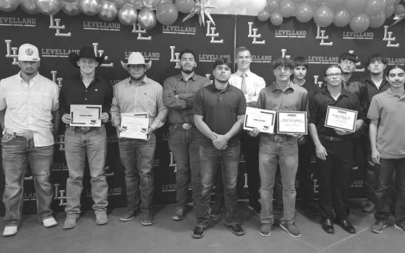 BOYS POWERLIFTING - Levelland Lobos Zaden Carillo won MVP, Alex Keene earned Newcomer and Joe Pena earned Most Improved. Pictured above is the powerlifting team with the award recipients. (Photo courtesy of Levelland ISD)