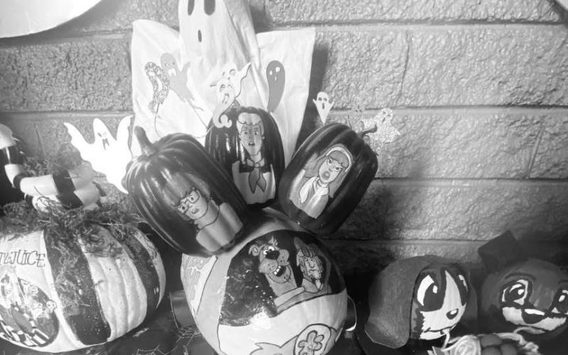 SCOOBY DOO &amp;amp; THE GANG— Something Different Grill has decorated pumpkins on display in the restaurant. Customers can vote for their favorite employee decorated pumpkin; however, since the contest is anonymous, they will not know which employee wins until the contest is over. Pictured is “Scooby Doo and the Gang Pumpkin”. (Staff photo by Aalijah Soliz)