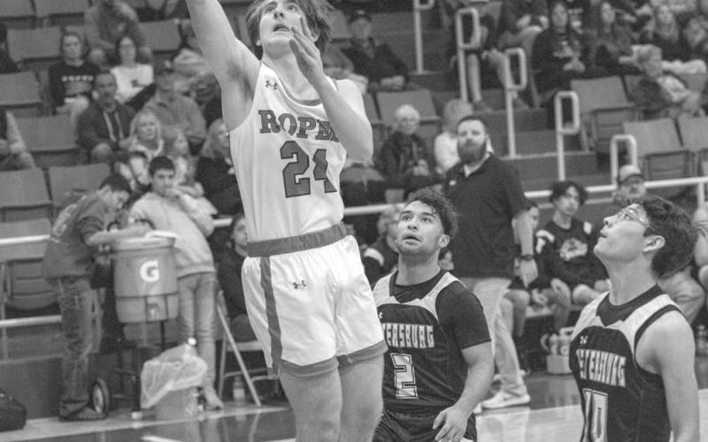Ropes Eagle Darren Kizer jumped high to lay the ball up and keep the Eagles in the game during the teams last contest. (Photo courtesy of Donovan Martin)