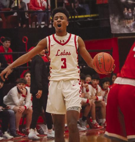 LEADER - Levelland Lobo Eryk Jones communicated the play to his teammates in their contest against the Sweetwater Mustangs last Tuesday at home. (Staff photo by Aalijah Solliz)