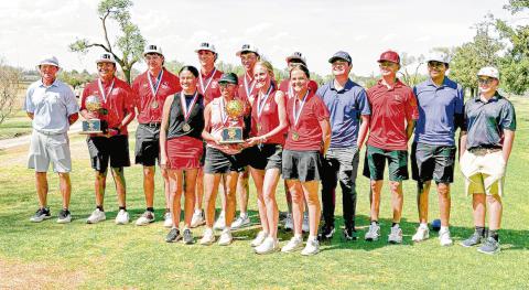 Sundown golf brings home four District Championships