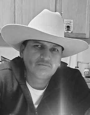 Services pending for Jose Puentes Carrillo, 48