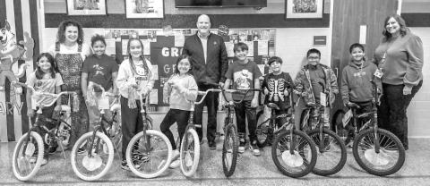 SOUTH ELEMENTARY RIDE WITH ROTARY BIKE WINNERS