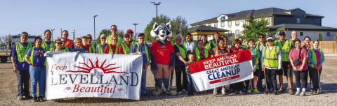 COMMUNITY SPRING CLEANUP