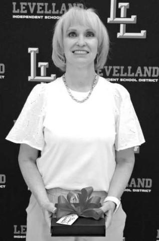 30 YEARS OF SERVICE - Stacey Waddill was reconized for her commitment to the LISD for 30 years of service. (Photo courtesy of Cristal Isaacks)