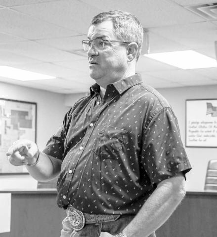 TOWN HALL TOUR - Texas Representative of District 88, Ken King spoke at Levelland’s City Hall Wednesday morning to address priorities and answer audience questions about the upcoming legislative session. The visit was part of King’s Town Hall tour, a prelude to the legislative session that will begin in January. King spoke about several topics that are to be addressed in the legislature, including public education. Pictured is King speaking to community members at the Levelland City Hall. (Staff photo by Ev
