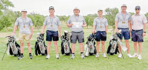 Whitharral boys golf advances to State at Regionals