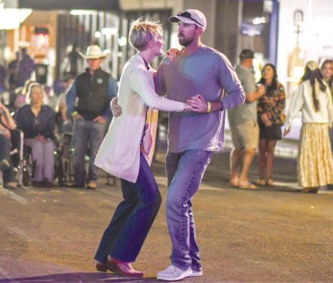 DANCINGTHE NIGHT AWAY