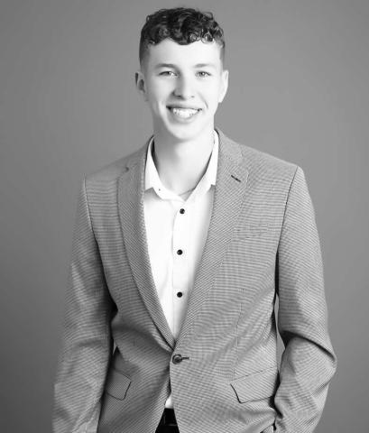 CAP MILESTONE - Levelland senior Anson McMahan, a senior received the Billy Mitchell Award. (sumbitted photo)