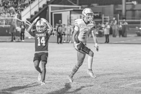 WALK IT IN - Ropes Eagle Reese Williams scored a touchdown from a pass from Kade Franklin this past Friday on the road against the Tahoka Bulldogs in the team’s district opener. (Photo courtesy of Donovan Martin)