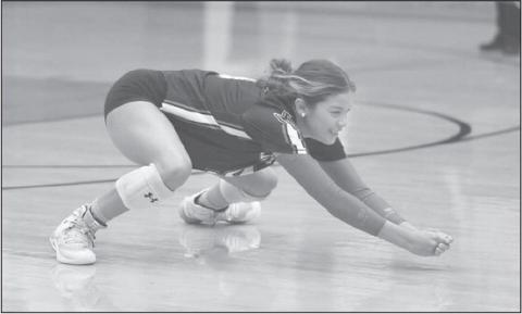 NICE SAVE - Levelland Loboette Aubree Gaona made the athletic play this past Tuesday in their win over Estacado. The Loboettes played their third district game of the season against Lake View this past Saturday as the away team. (Staff photo by Dom Puente)