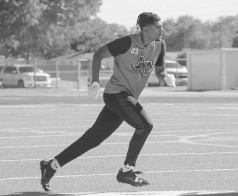 TRACK DOWN - Levelland Lobo Sean Landrum tracked down the ball carrier this past Monday against Estacado for the team’s 7 on 7 game in Lubbock. (Staff photo by Aalijah Soliz)