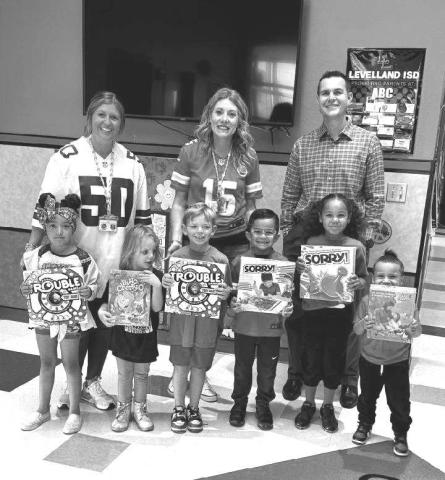 WINNERS - ABC Principal Ashley Howard and Assistant Principal Ginger Hicks shared the first nine weeks perfect attendance winners on Friday. Landon McCormack and City Bank sponsored the program. Pictured are student winners from left to right: Brooklyn Almanza, Hazel Elmore, Kayson Massey, Luke Lopez, Harmoney Collins and Elijah Matamoros. (Photo submitted by Cristal Isaacks)
