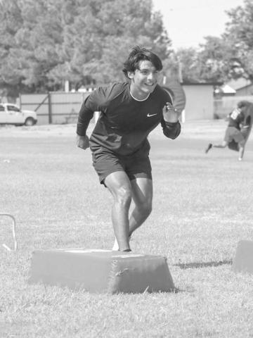 LATERALSPEED - Levelland Lobo Noah Tienda ran full speed during summer workouts this past Monday at the Levelland High School. (Staff photo by Aalijah Soliz)