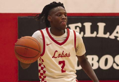 VISION - Levelland Lobo Elijah Jordan observed the defense last home game in the teams contest against the Brownfield Cubs. (Staff photo by Aalijah Soliz)