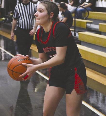 MARKSMAN- The Levelland Loboettes are 1-0 district after defeating the Big Spring Lady Steers 58-9 on the road last Friday. Emery Smith finished the game with five three-pointers and 19 points. (Staff Photo by Dom Puente)