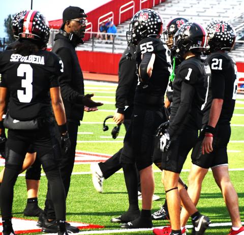 Lobos edge out Lake View in overtime, 35-34