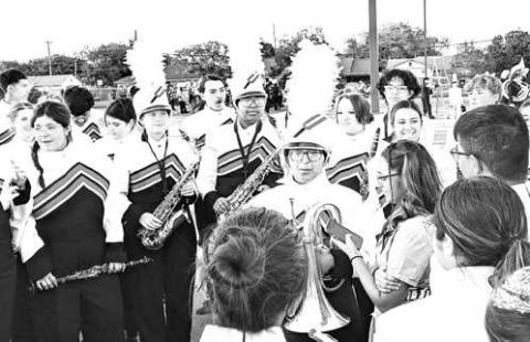 Levelland Lobo Band members waiting to perform at the UIL Region16 Marching Band Competition.