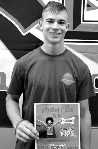 SONIC AMAZING KID!– Levelland High School student Austin Ellis, junior, was nominated in Sonic’s Amazing Kid Contest for making an impact in the community. Austin is a National Honor Society member and the President of the Levelland Chamber’s YELL Organization. He also stays busy on the football team and in the Lobo Band. He won the Amazing Kid Contest for these reasons and for his work with Bill’s BackPacks each month. Austin is constantly working to help gather food items, prepare inventory, and prepare B