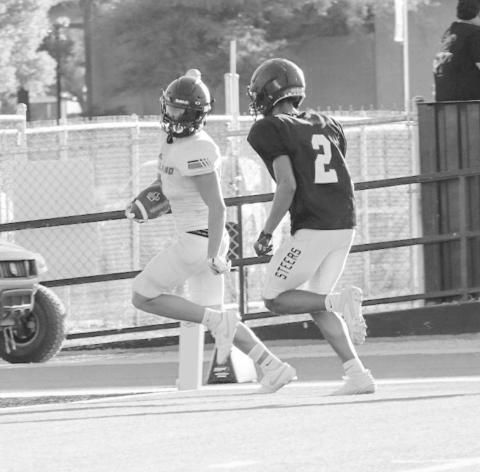 WALK IT IN - Levelland Lobo Kaden Brogden got into the endzone this past Thursday after a great catch for the Lobos against the Big Spring Steers. (Staff photo by Aalijah Soliz)